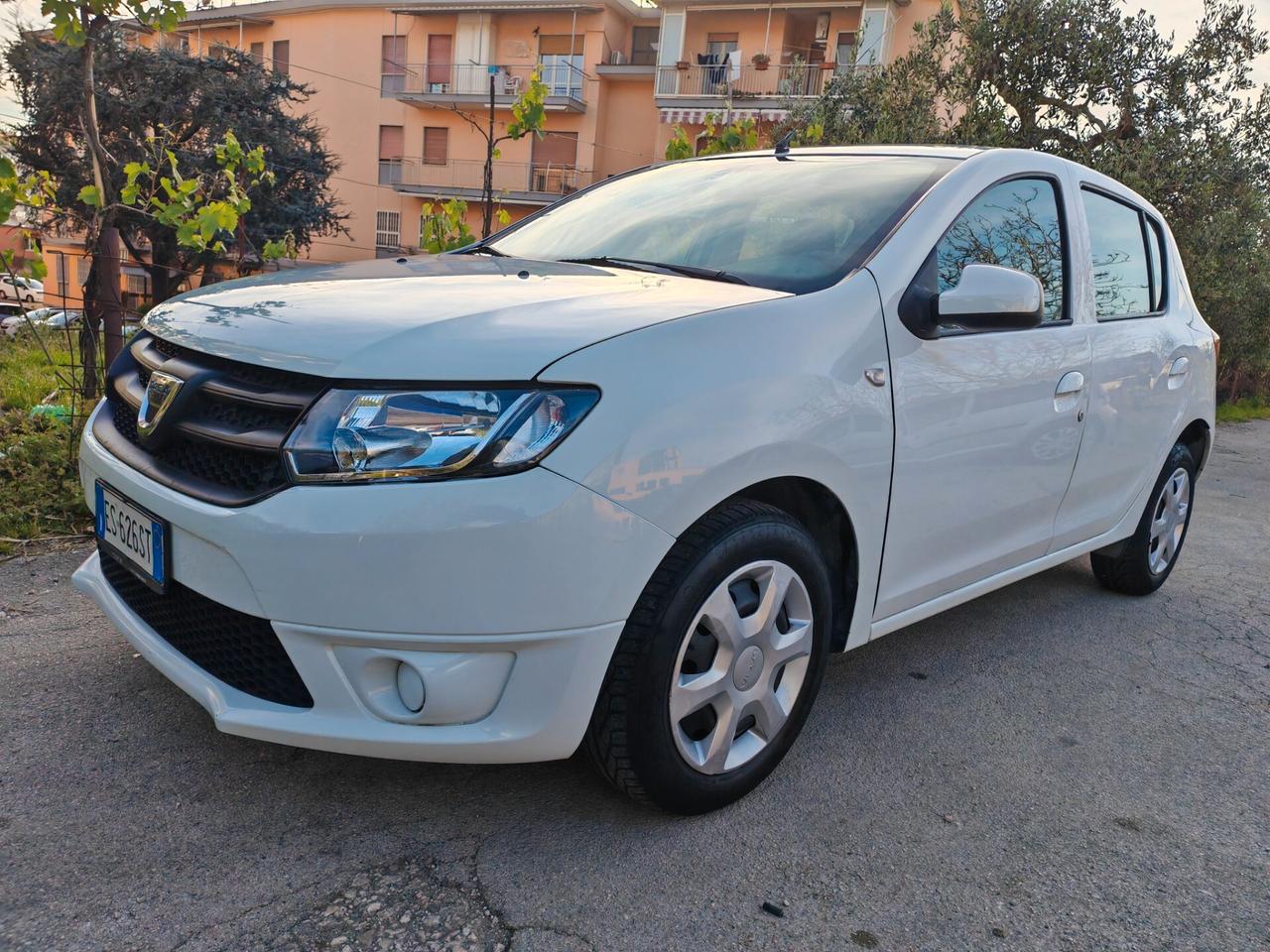 Dacia Sandero 1.2 GPL APPENA REVISIONATO 2035