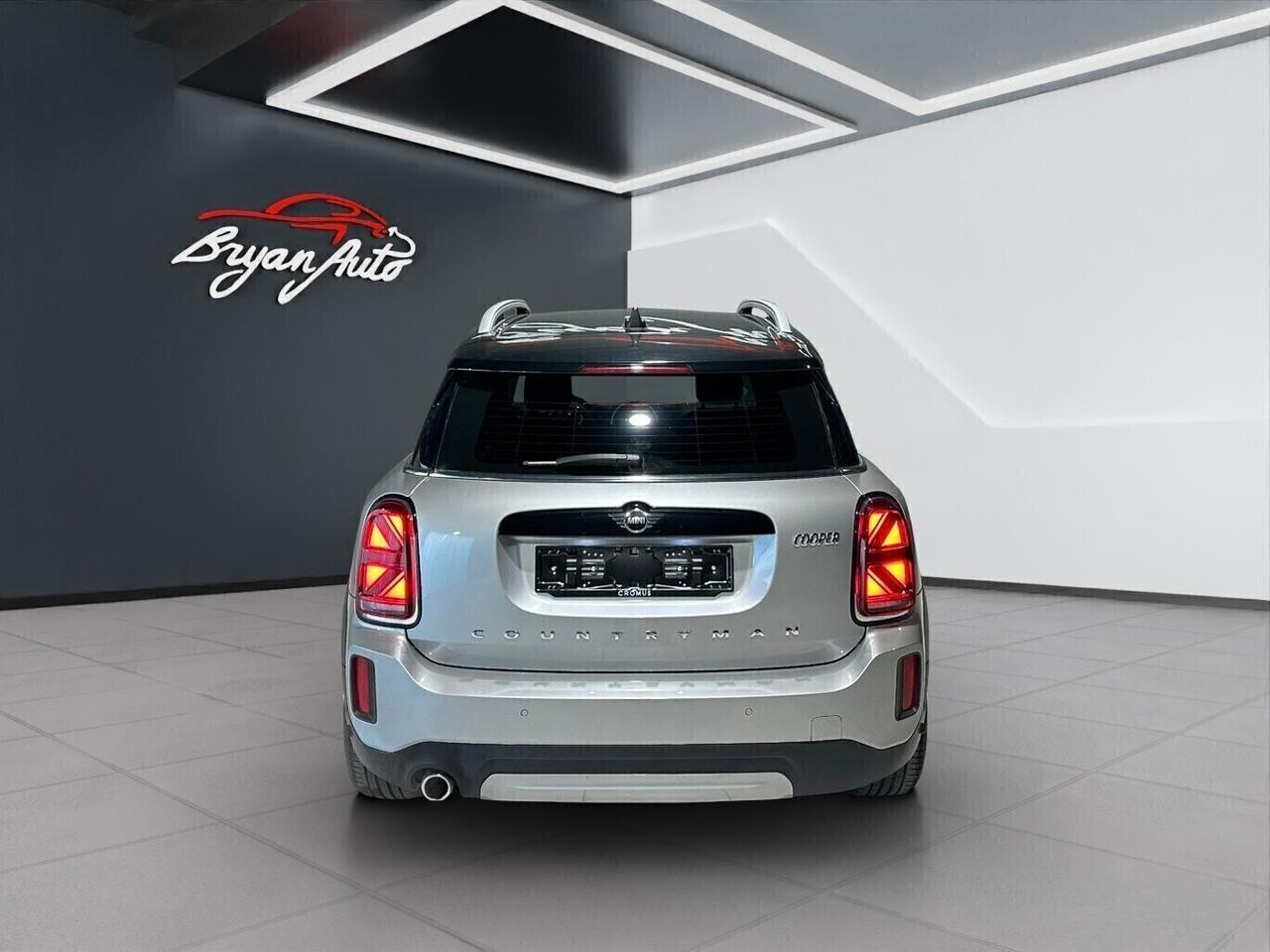 Mini Cooper Countryman 1.5 Essential AUTO IVA ESPOSTA