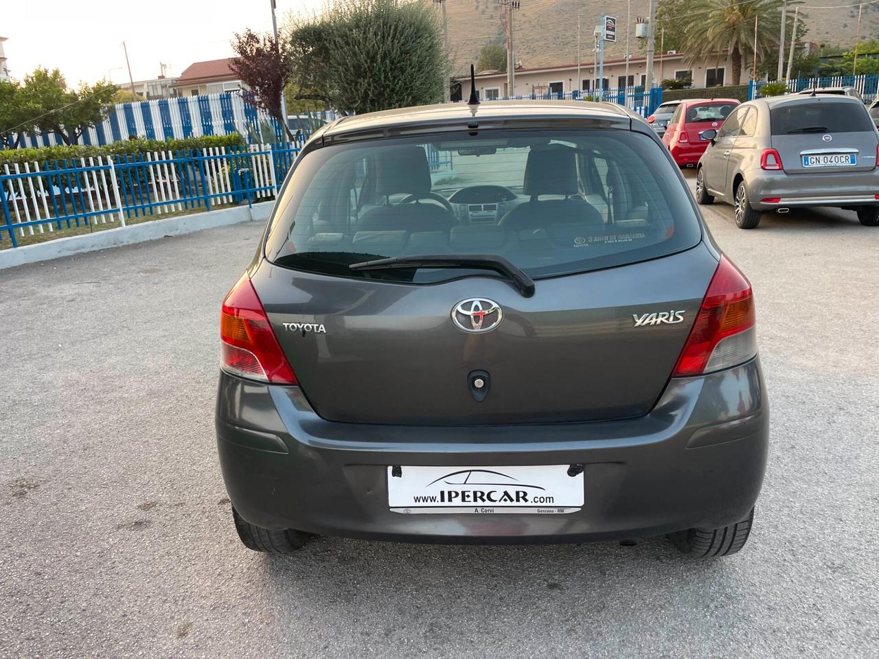 Toyota Yaris 1.4 D-4D 5 porte Sol
