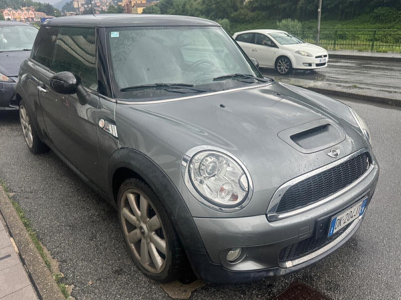 Mini 1.6 16V Cooper S 174cv marciante ma scalda