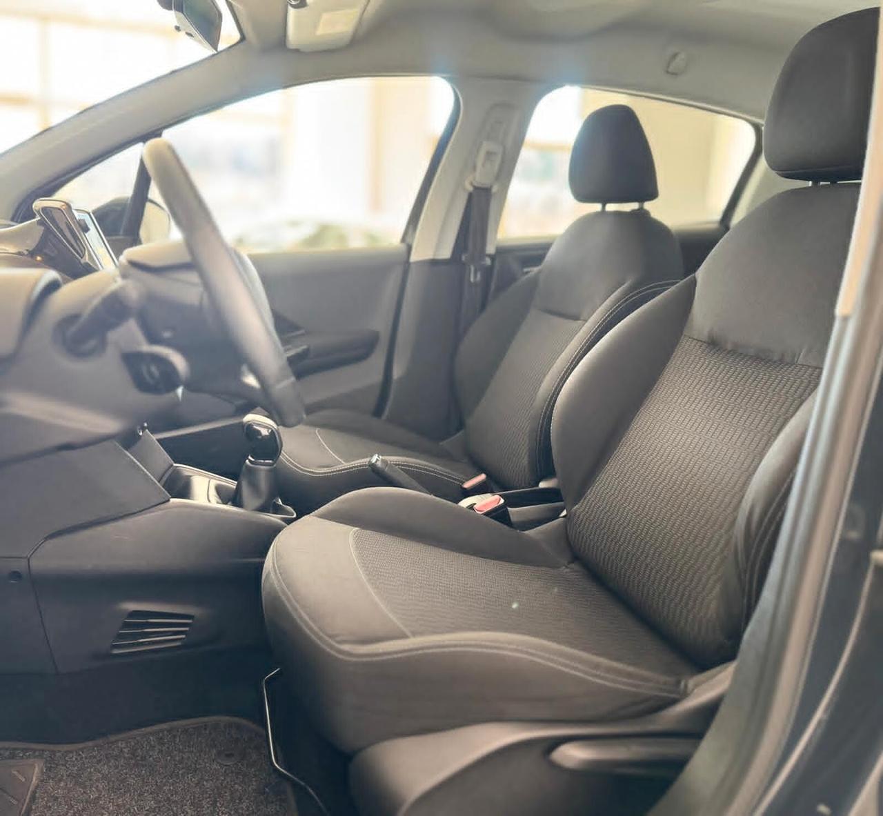 Peugeot 208 BlueHDi 75 5 porte Allure