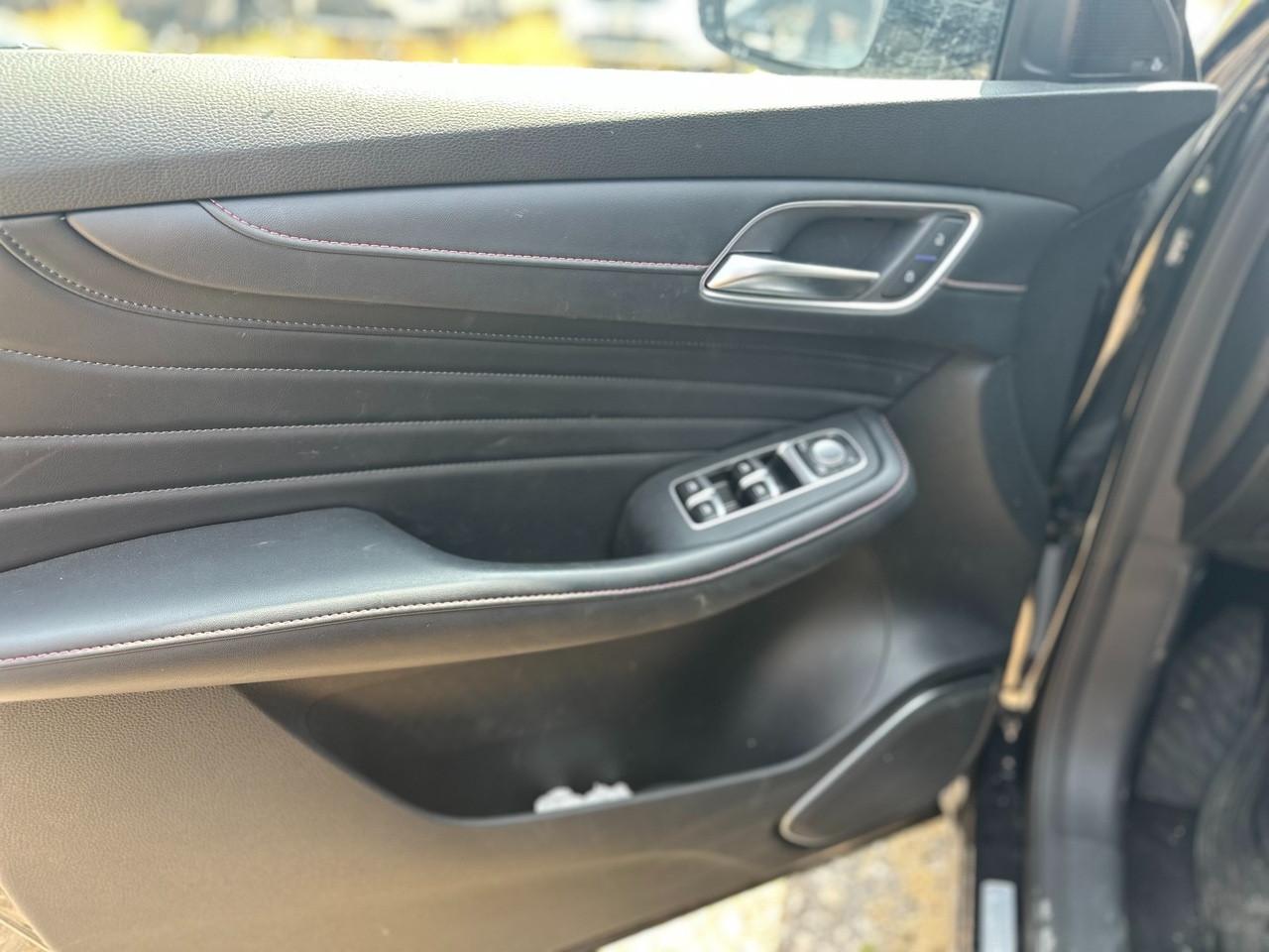 MG HS I - HS 1.5 t Luxury