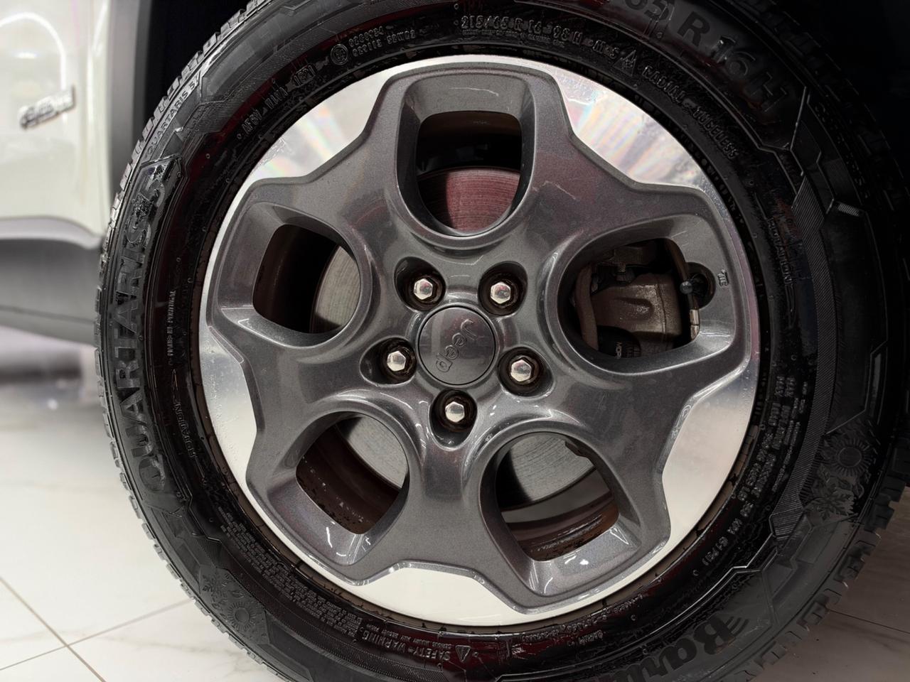 Jeep Renegade 1.6 E-TorQ EVO Longitude
