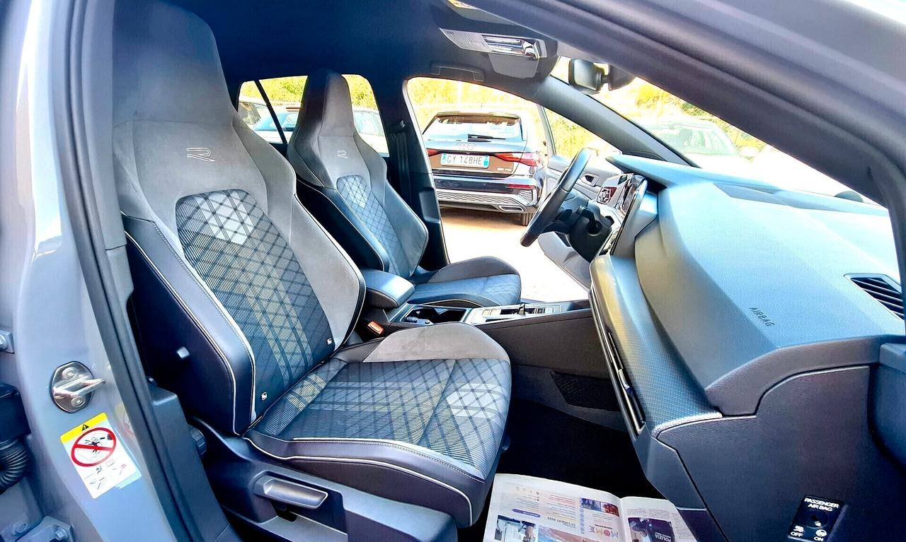 Volkswagen Golf 2.0 TDI 150 CV DSG SCR R-Line
