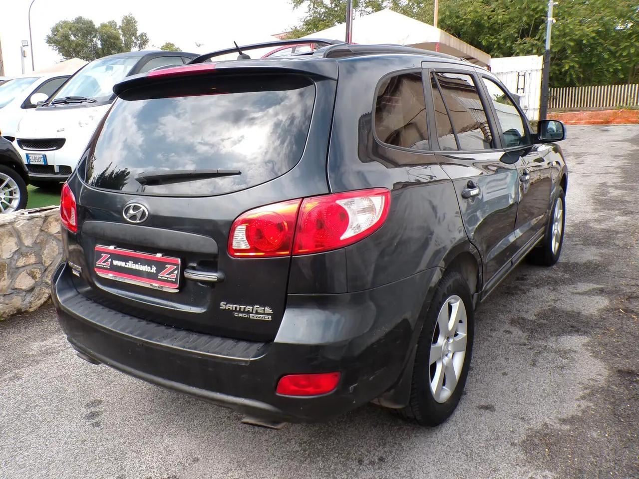 Hyundai Santa Fe 2.2 CRDi VGT aut.Dyn. Sun 5p.ti cambio automatico