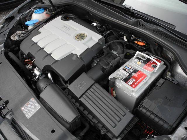 VOLKSWAGEN Golf 2.0 TDI DPF 5p. Comfortline -OK NEOPAT.-UniPROPR.