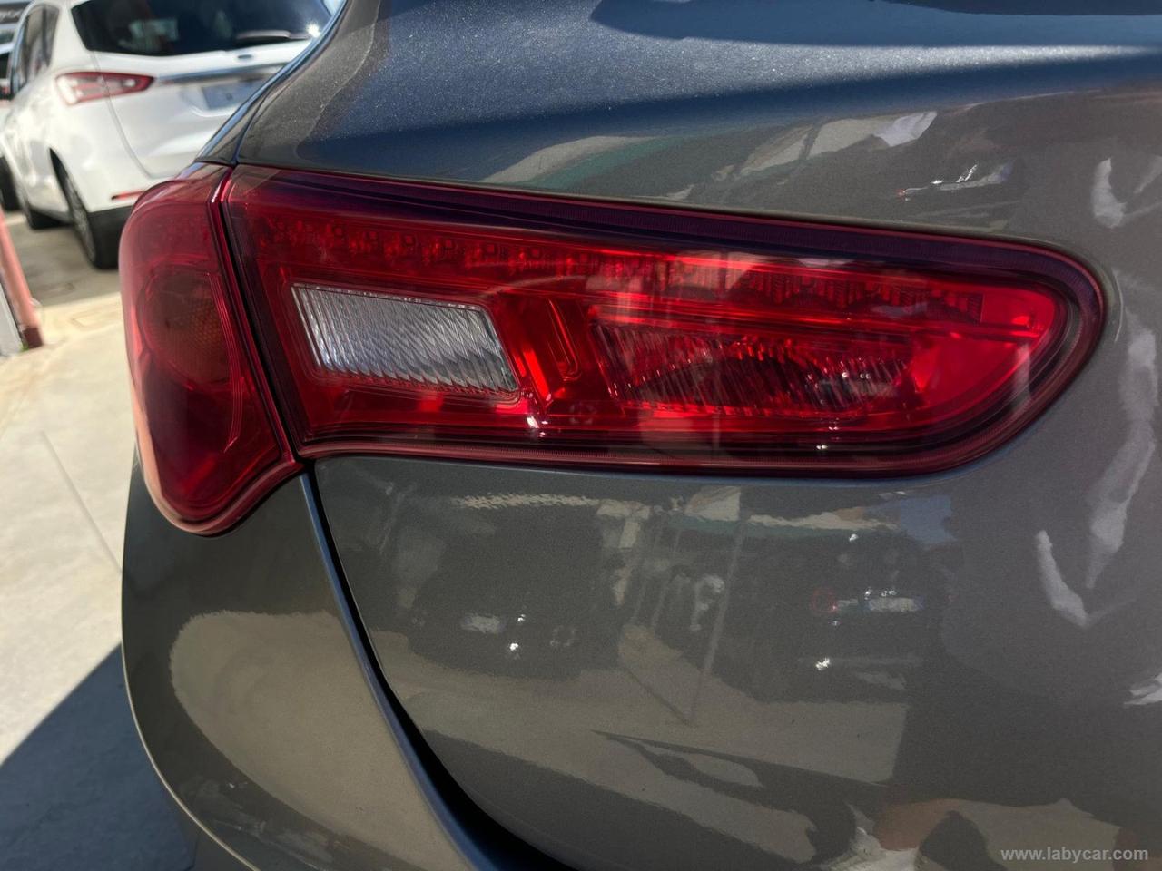 ALFA ROMEO Giulietta 1.6 JTDm-2 105 CV Distinctive