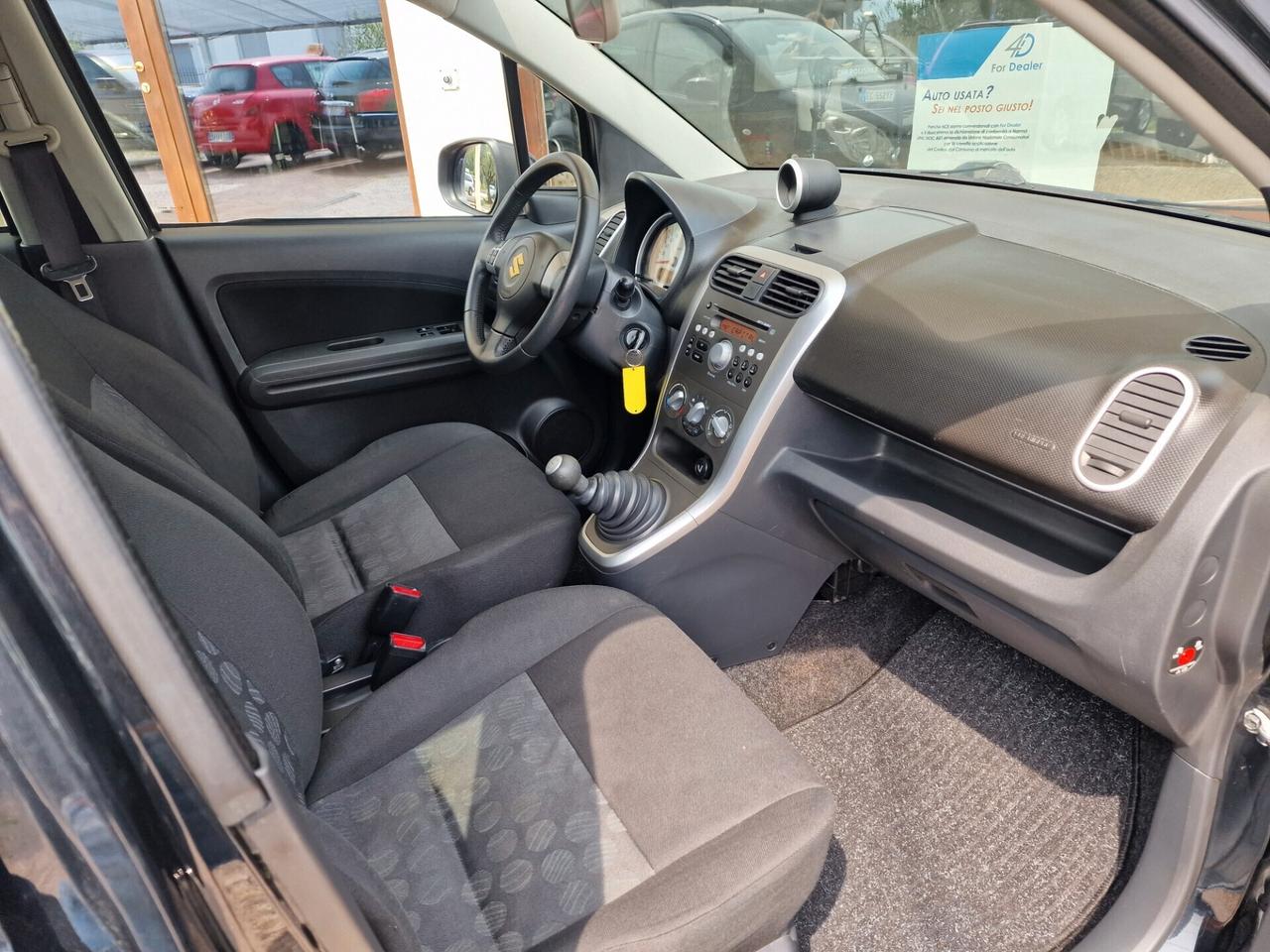 Suzuki Splash 1.0 GPL VALIDO FINO AL 2035 OK PER NEOPAT ANNO 12/2009 UNICO PROP