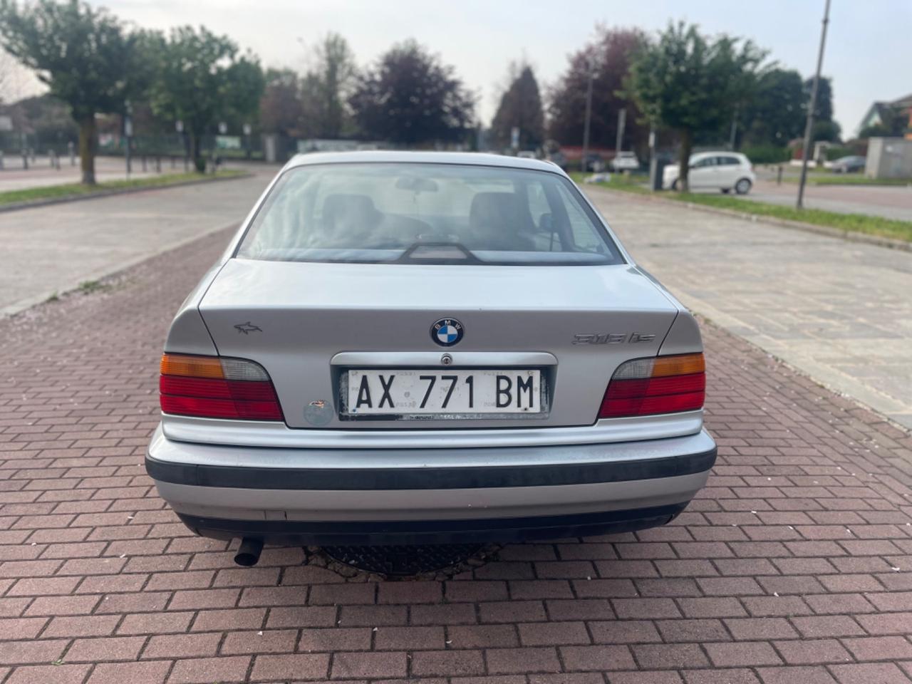 Bmw 318 318is 1.9 16V cat Coupé