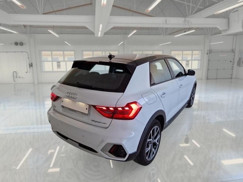AUDI A1 35 TSI CITYCARVER ADMIRED 5 PORTE BERLINA