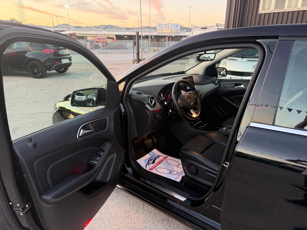 Mercedes-benz B 220 d Automatic 4Matic Premium