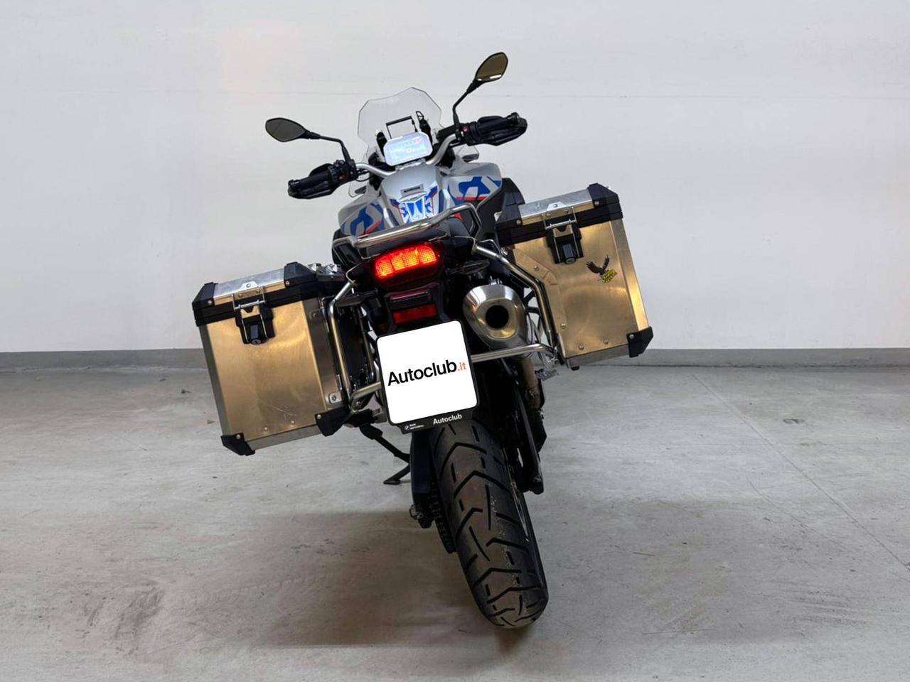 BMW F 900 GS Adventure Ride Pro