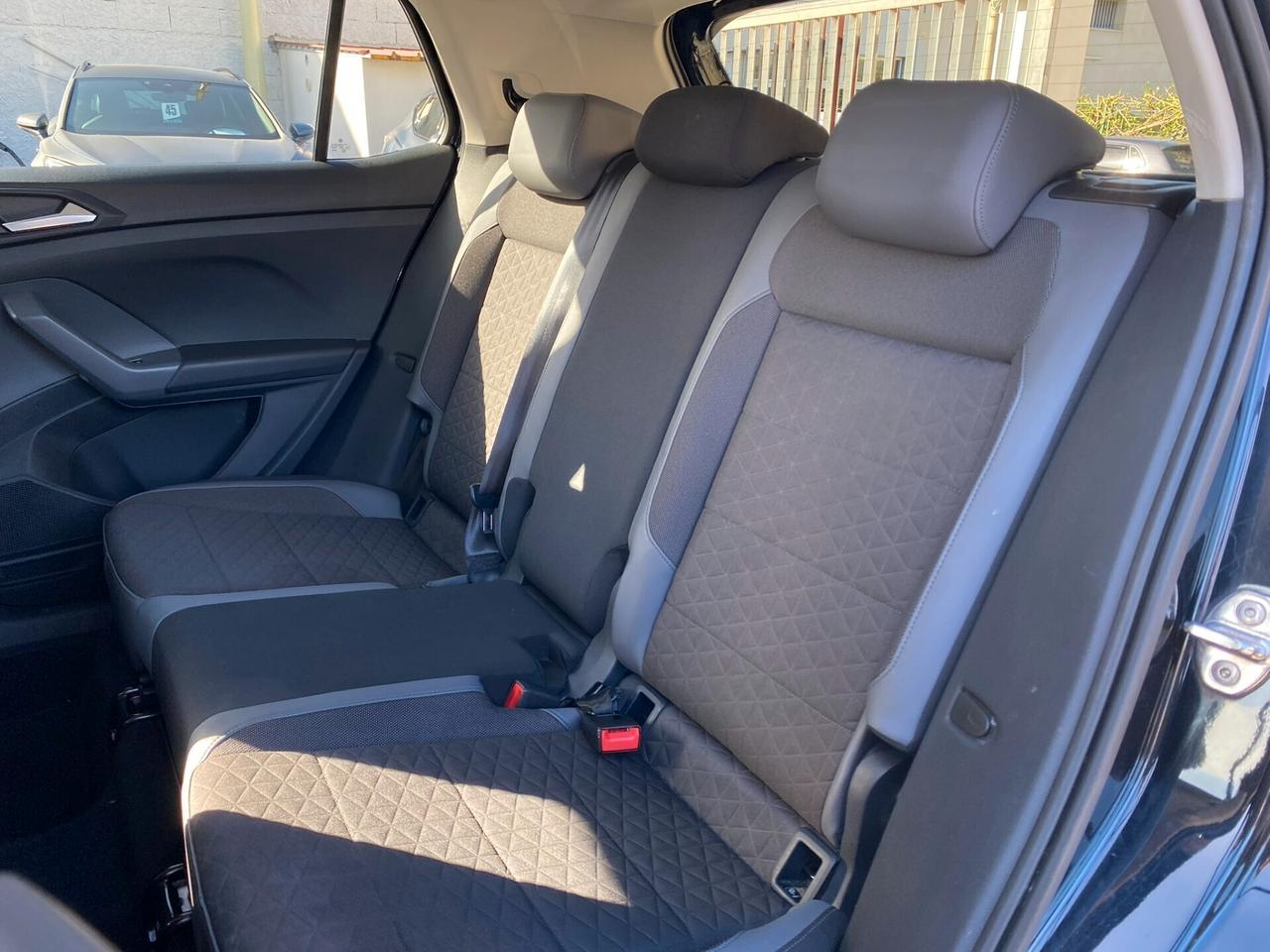 Volkswagen T-Cross Advanced 1.0 TSI 110CV