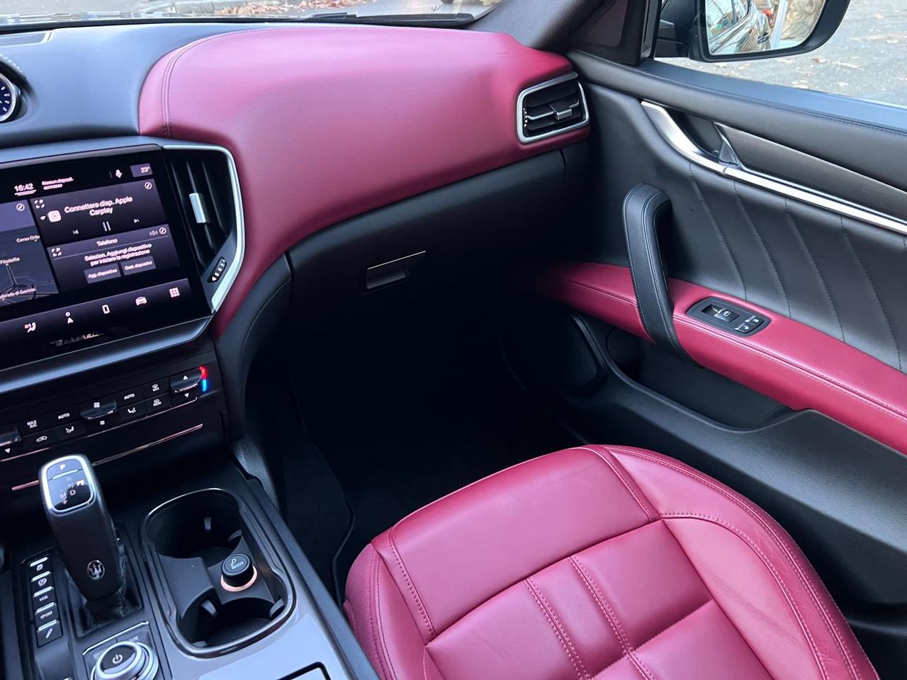 Maserati Ghibli S Modena 3.0 V6 Turbo CARBON #8081