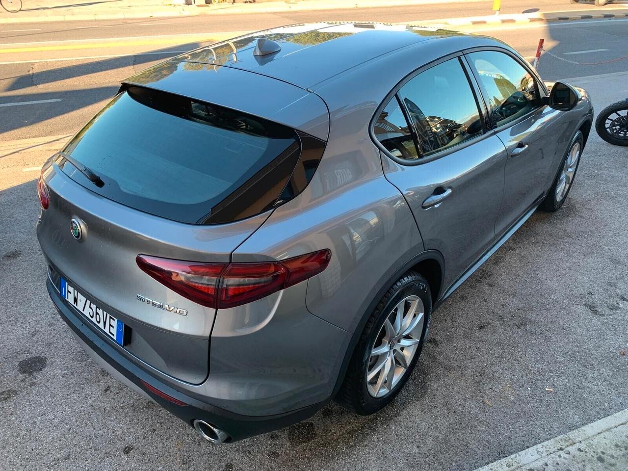 Alfa Romeo Stelvio 2.2 TD 210 CV Q4 Unicoprop. Full