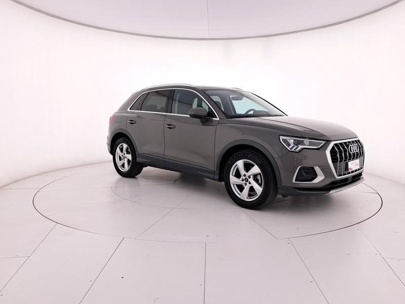 Audi Q3 35 2.0 tdi business advanced s-tronic