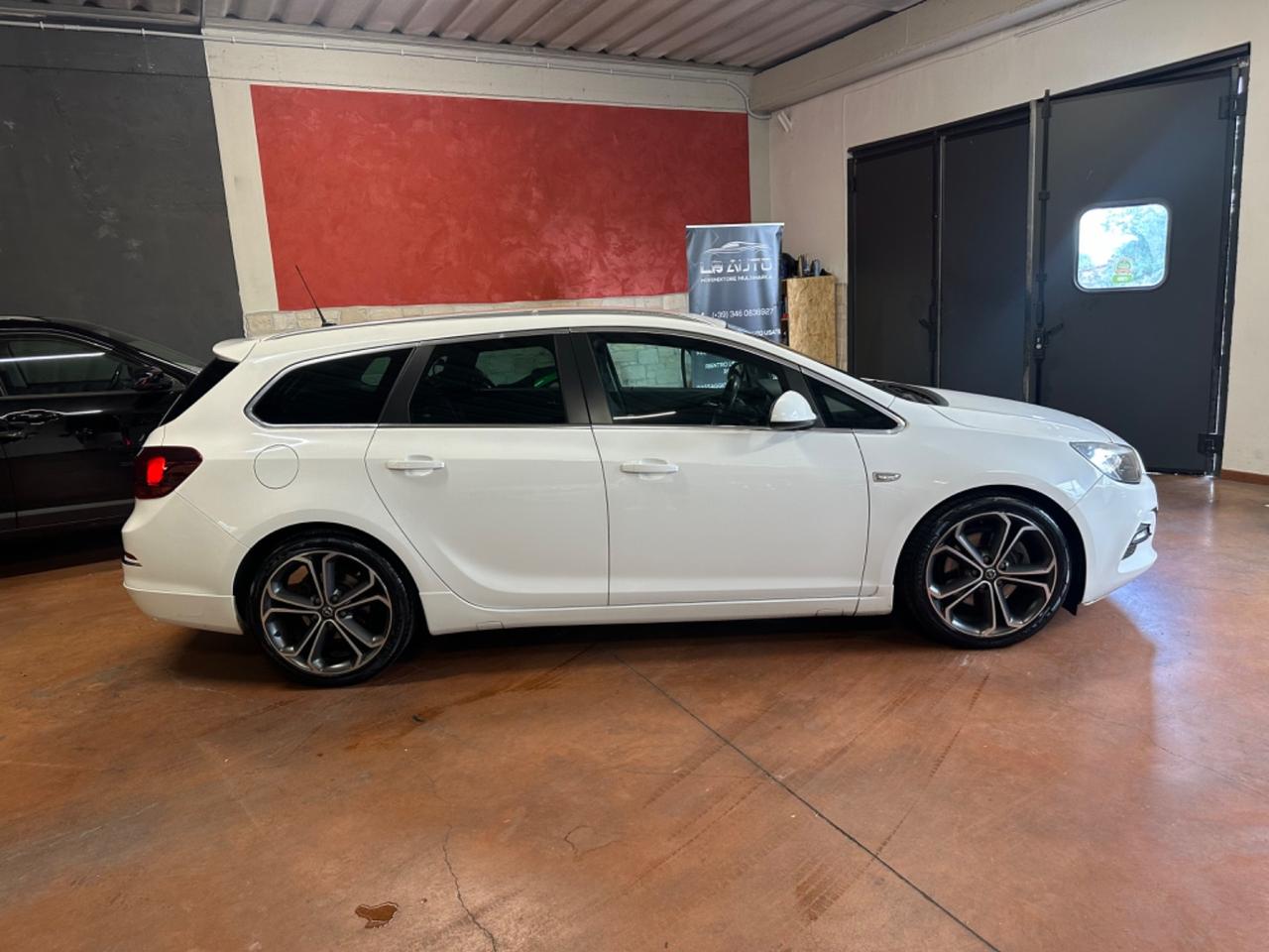 Opel Astra 2.0 BiTurbo CDTI 195CV S&S Sports Tourer
