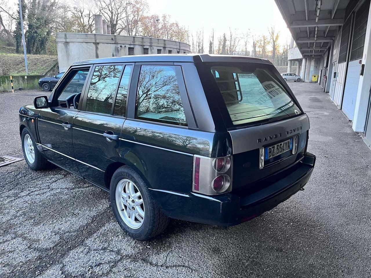 Land Rover Range Rover Range Rover 3.0 Td6