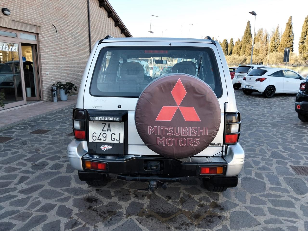 Mitsubishi Pajero 2.8 TDI Metal-top S.S. GLx Target