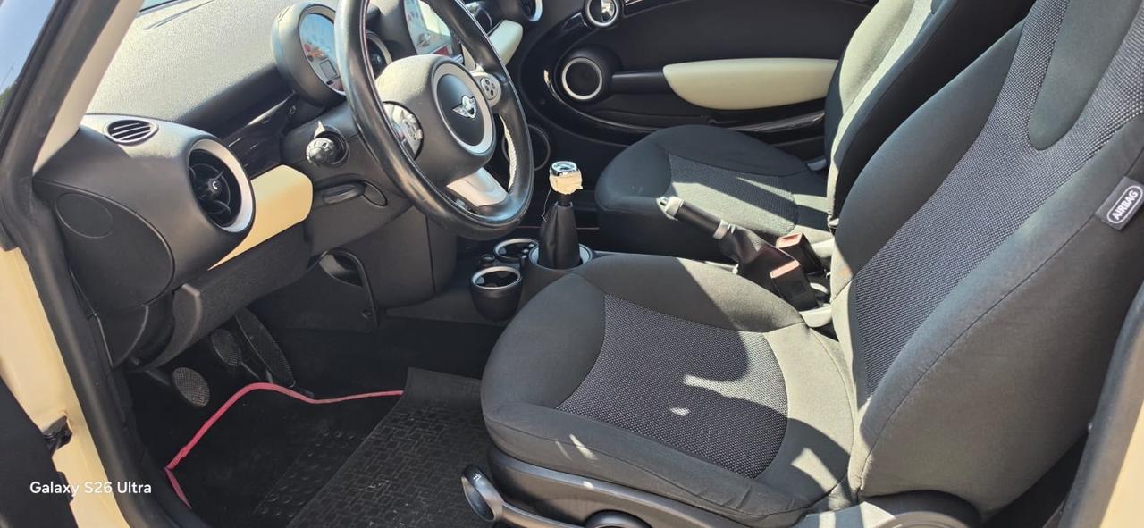Mini 1.6 16V One Chili Cabrio