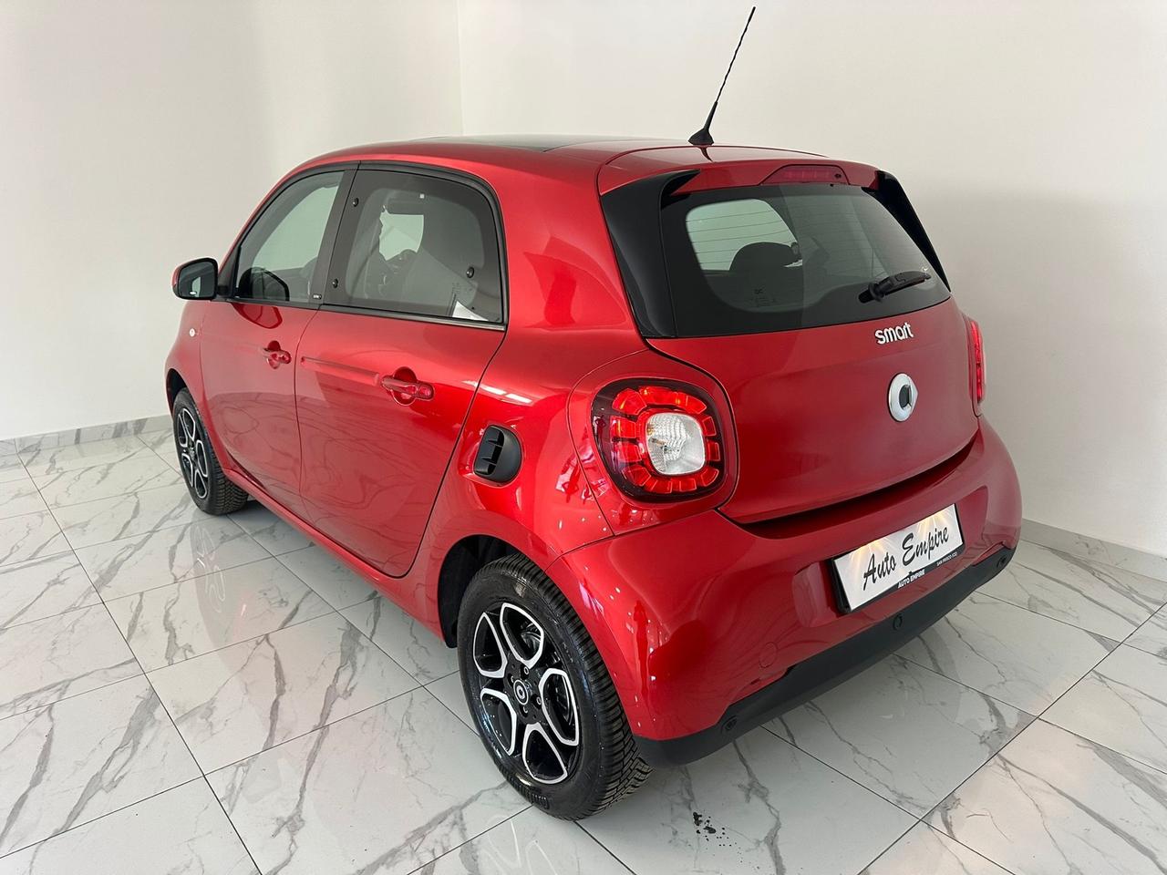 SMART FORFOUR PRIME AUTOMATICA 31.000 KM LED/PELLE/TETTO