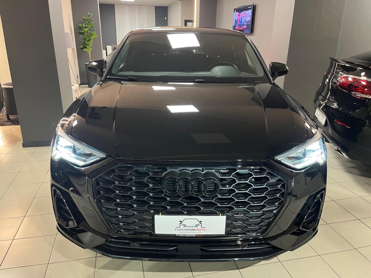 Audi Q3 SPB 35 TDI S-Line TOTAL BLACK!!