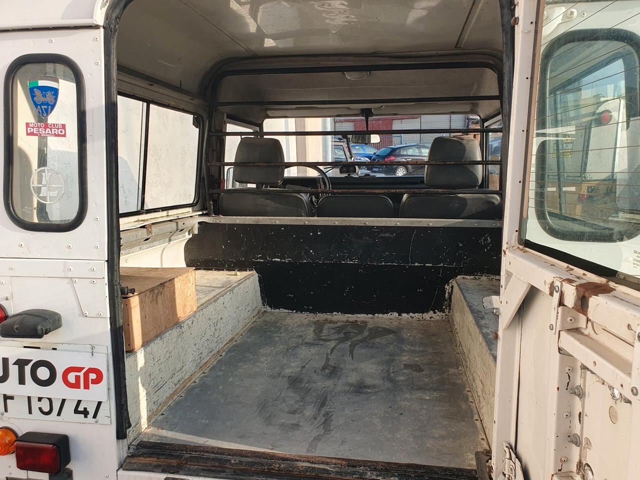 Land Rover Defender 90 2.5d 68cv autocarro 1987