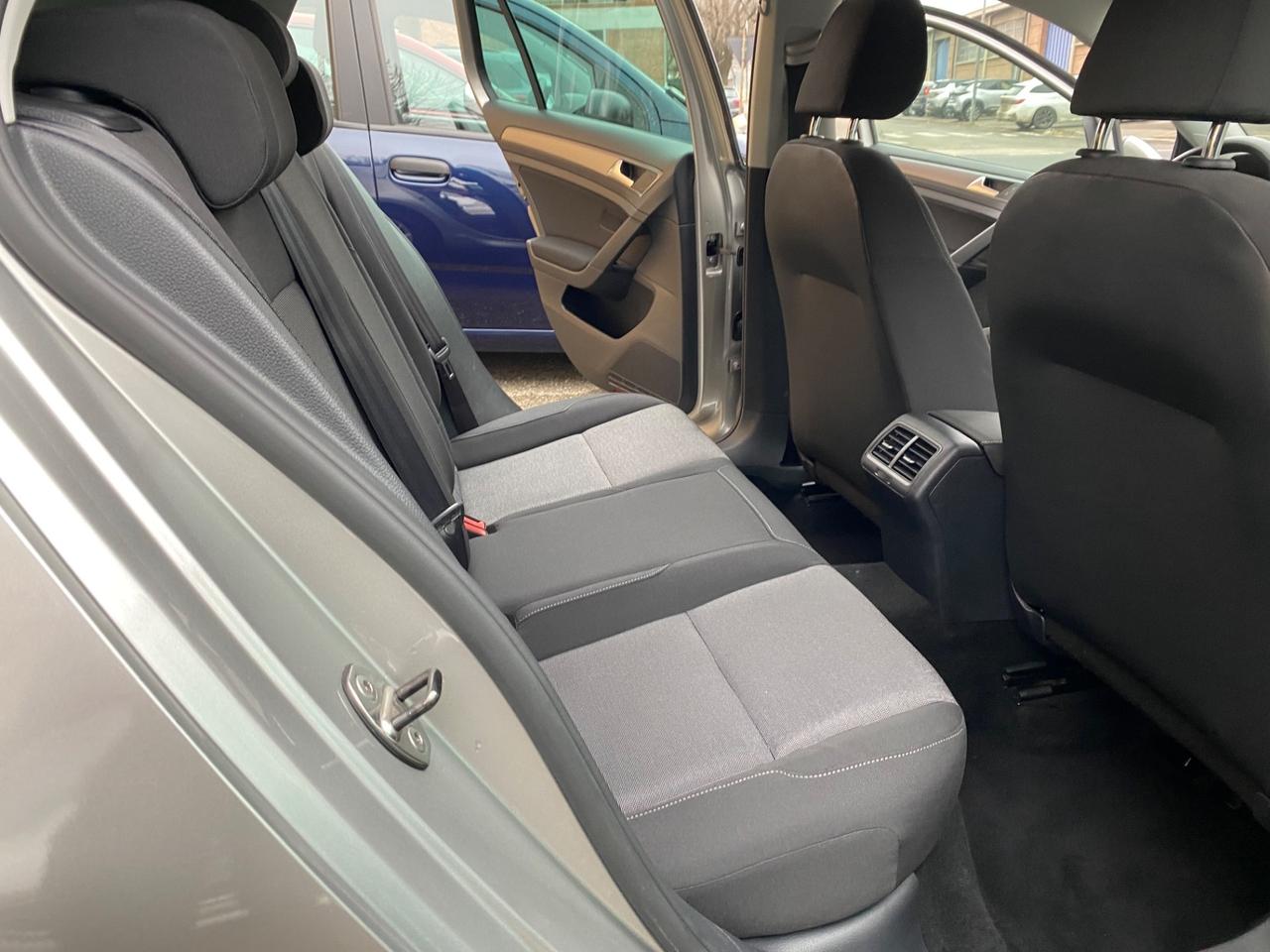 Volkswagen Golf 1.2 TSI 86 cv. 5 pt. COMFORTLINE NEOPATRNTATI!!!