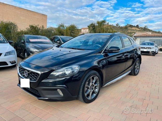 Volvo V40 Cross Country "Finanziabile Senza Busta Paga"