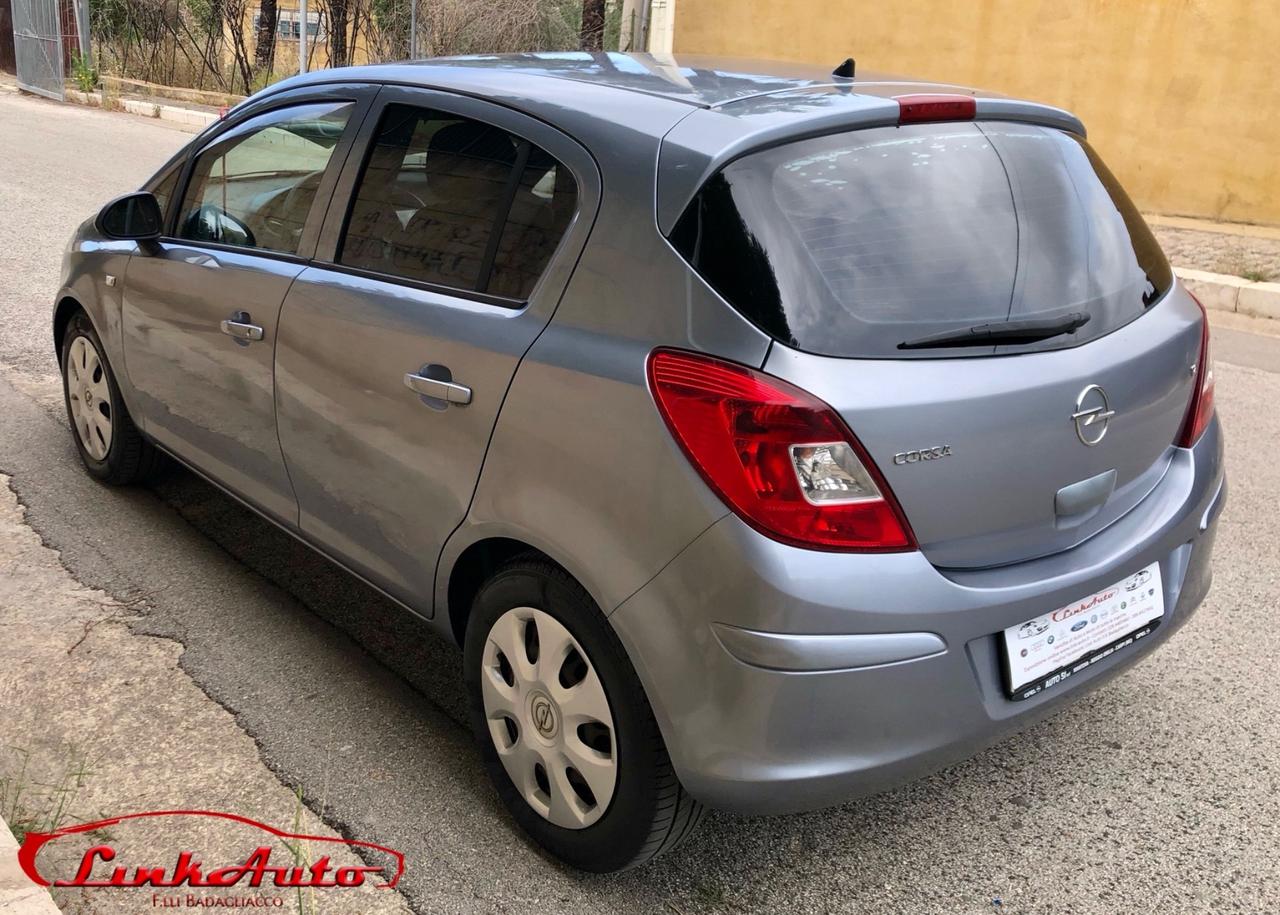 Opel Corsa 1.2 5 porte Club 80CV-2008