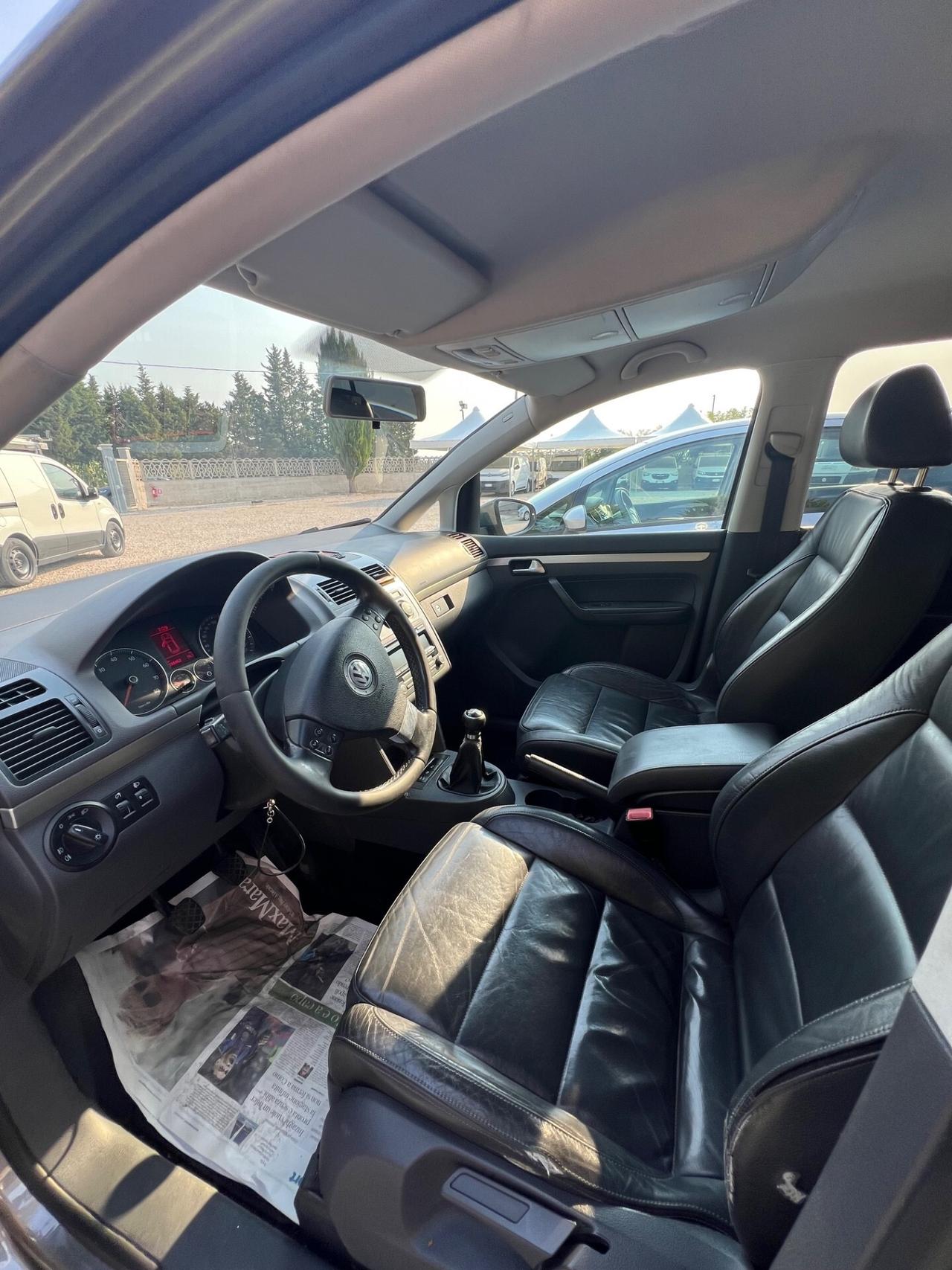 Volkswagen Touran 1.4 TSI Comfortline EcoFuel