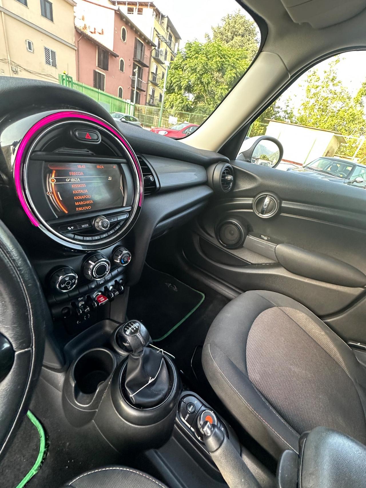 Mini 1.5 Cooper D Hype