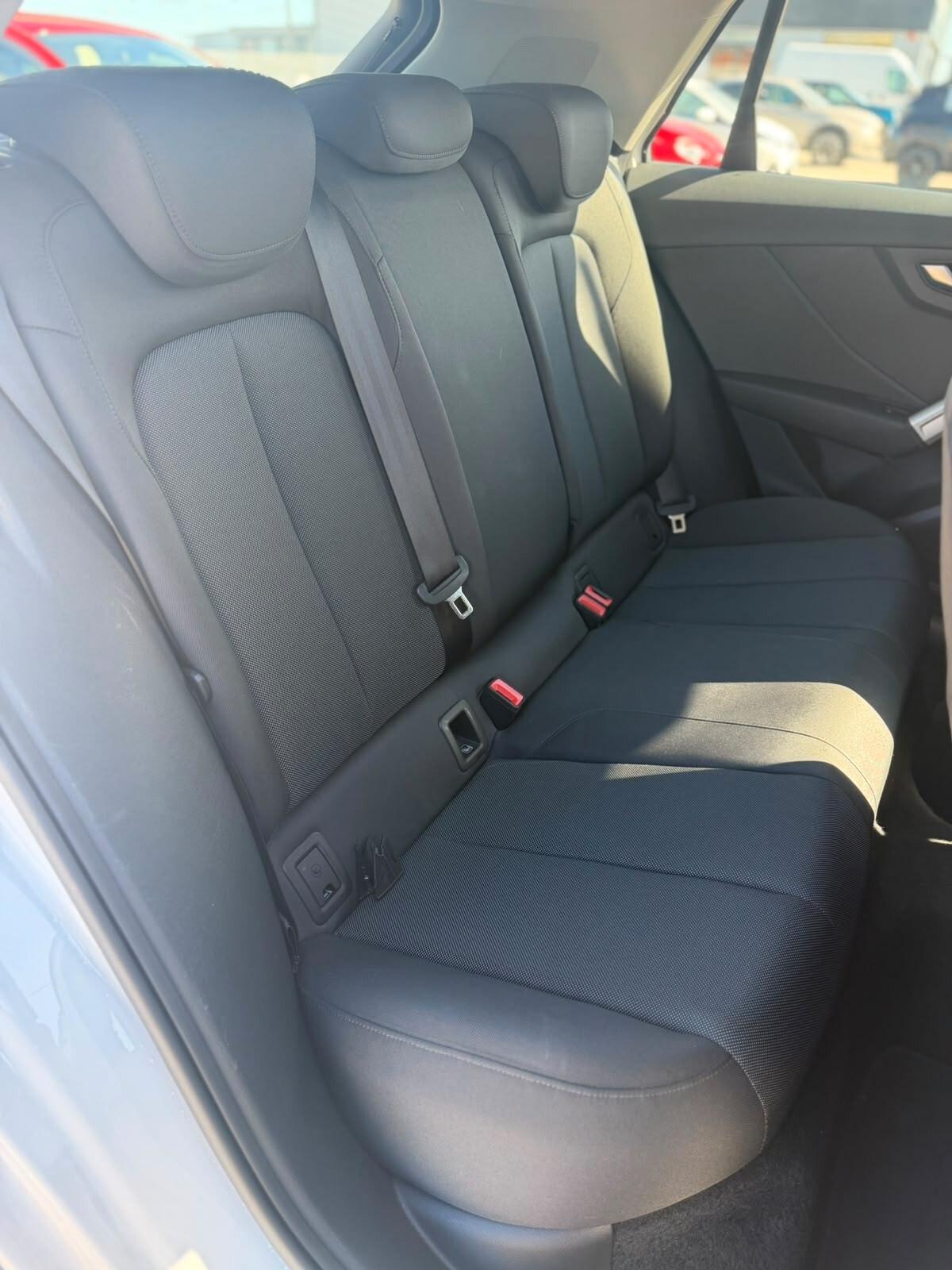 Audi Q2 30 TDI S tronic line Edition