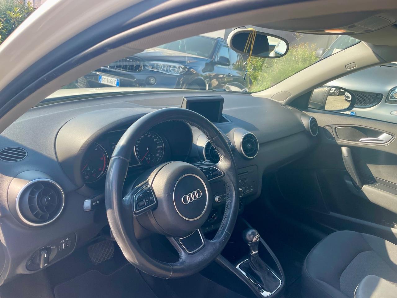 Audi A1 SPB 1.6 TDI S tronic Admired