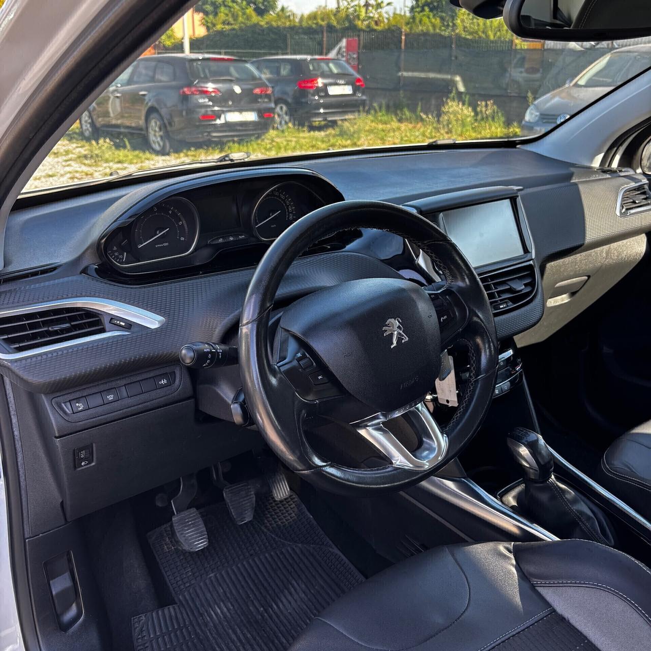 Peugeot 2008 1.6 e-HDi 92 CV Stop&Start Allure