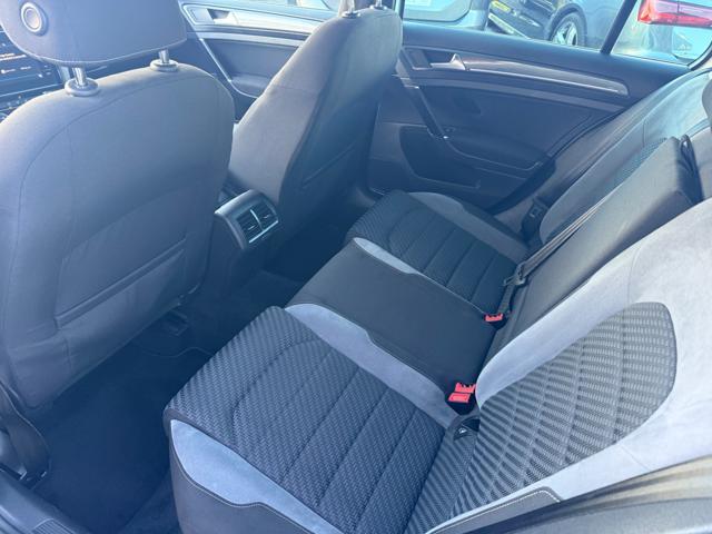 VOLKSWAGEN Golf 2.0 TDI DSG 5p. R-LINE