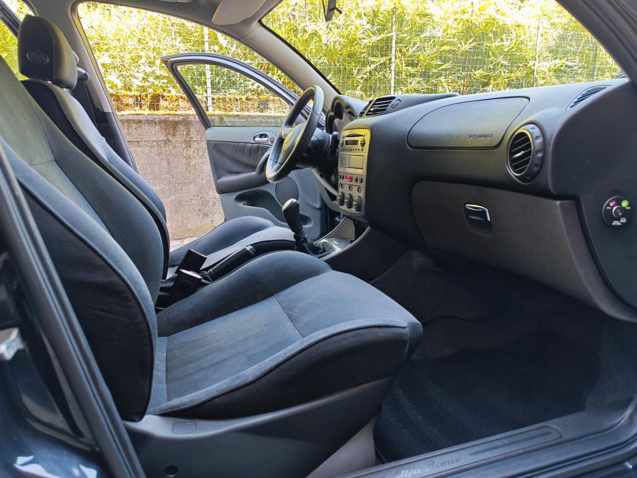 Alfa Romeo 147 1.6 BENZINA 120cv / 61.000km / Unipro