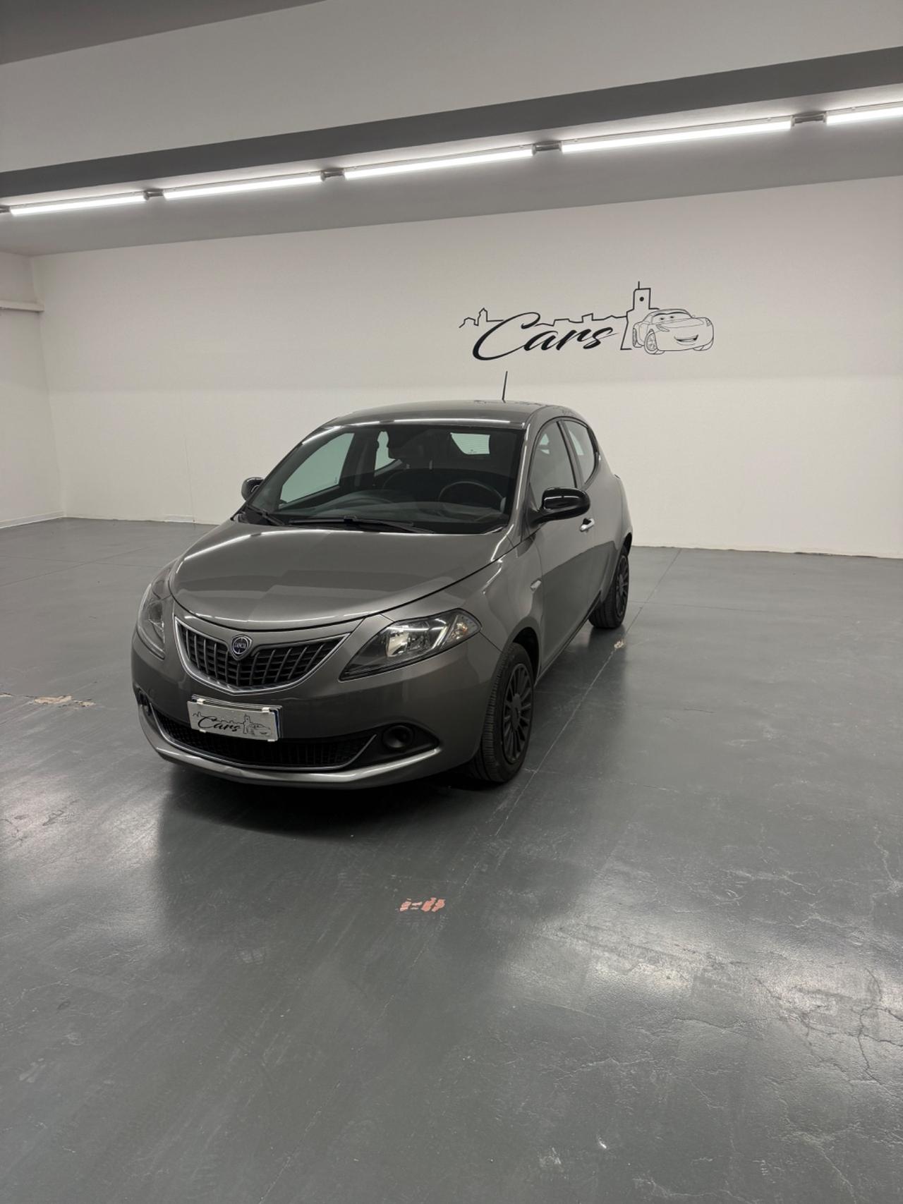 Lancia Ypsilon 1.0 FireFly 5 porte S&S Hybrid Ecochic A. Ferretti