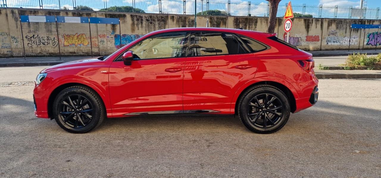 Audi Q3 35 TDI S Tronic Line Edition PROMO FINANZIAMENTO!!!