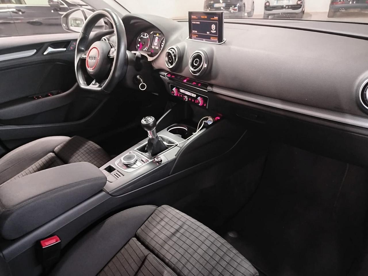 Audi A3 1.4 TFSI 125 CV S LINE PARI AL NUOVO