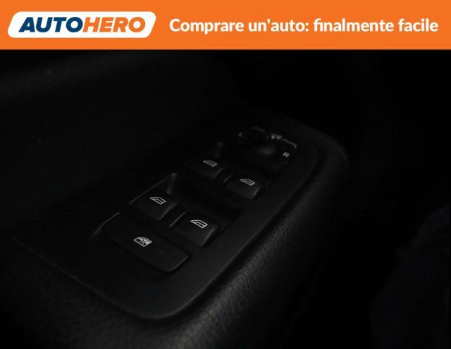 VOLVO XC60 B4 (d) AWD automatico Plus Bright