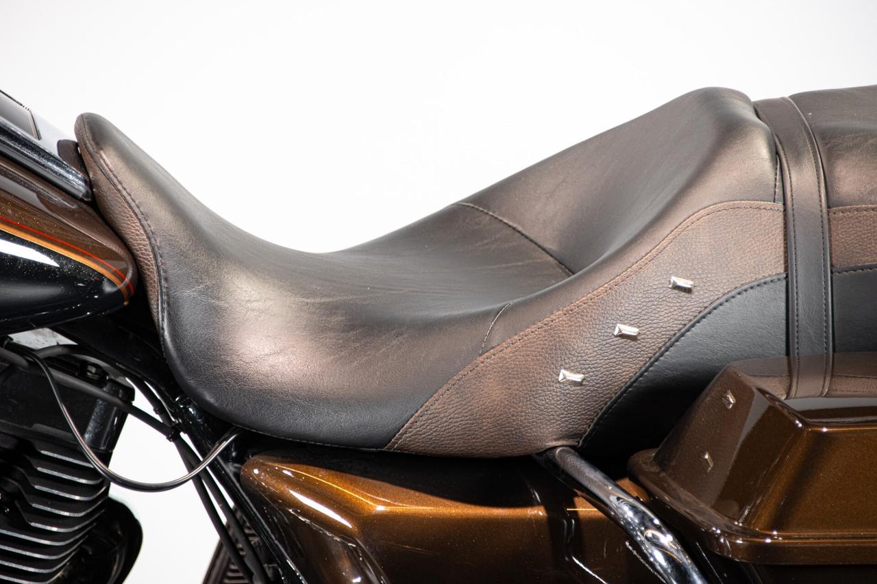 Harley-davidson Road King C.V.O. 110TH° ANNIVERSARY - 2013