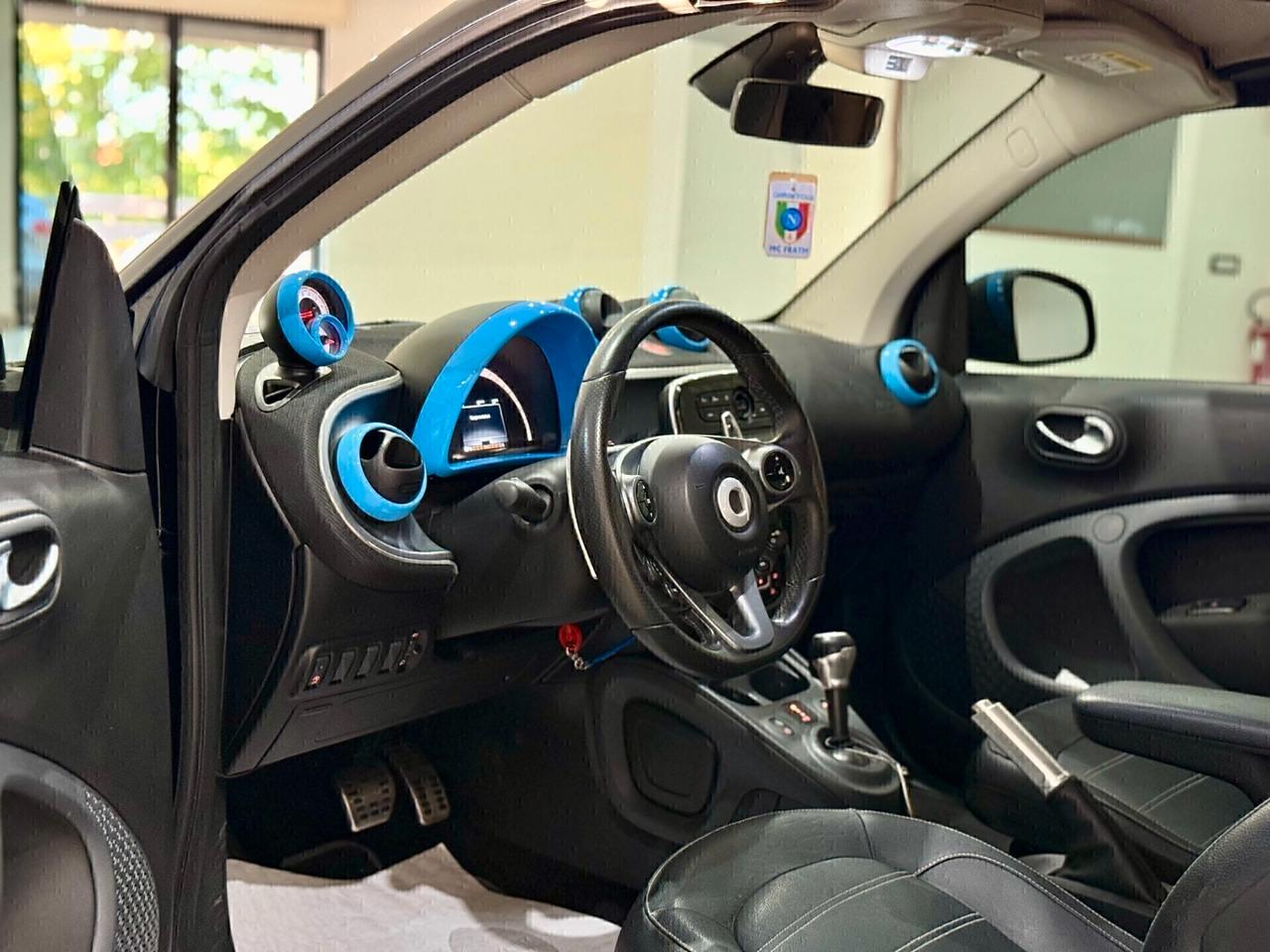 Smart ForTwo 70 1.0 twinamic cabrio BRABUS tailor made