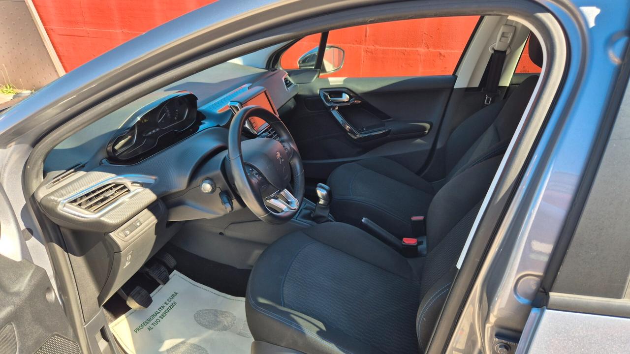 Peugeot 208 BlueHDi 100 S&S 5 porte Signature