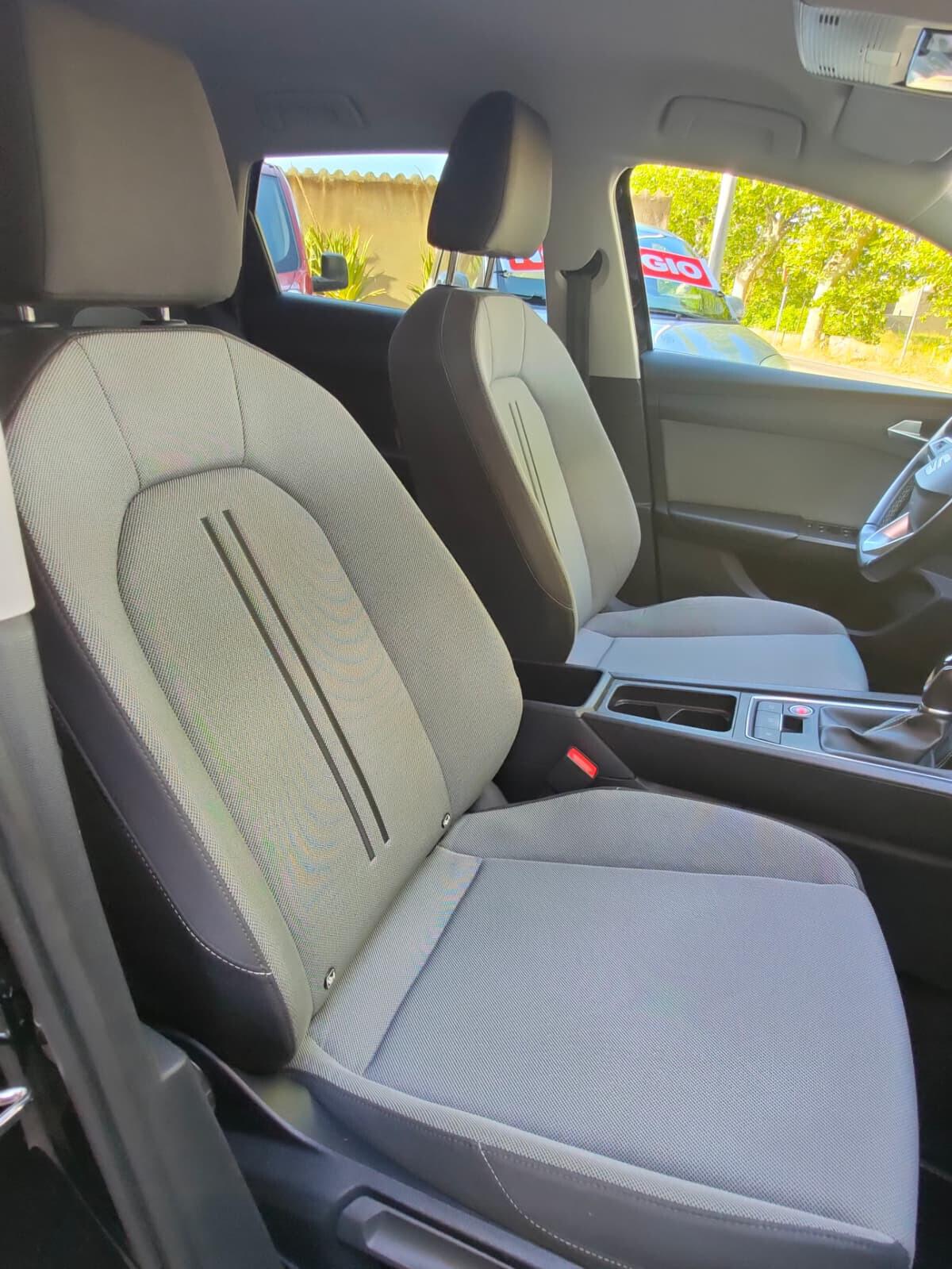 Seat Leon Sportstourer 2.0 TDI Business 2023