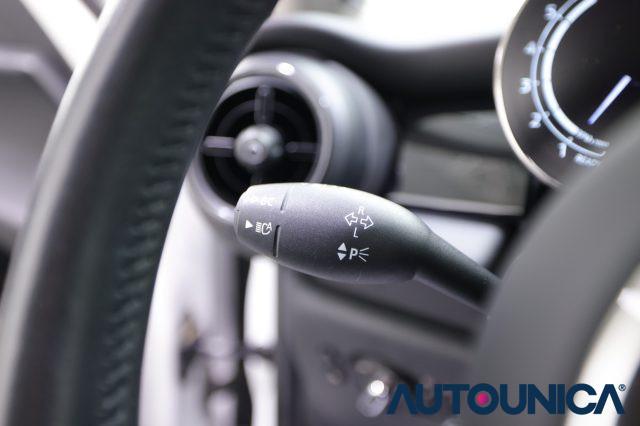 MINI Cooper 1.5 COOPER CAMDEN 5PORTE AUTOMATICA TETTO PANORAMA
