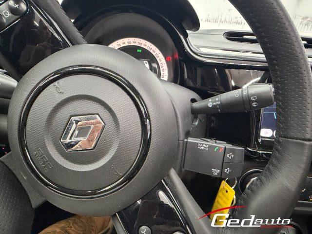 RENAULT Twingo SCe 65 CV Urban Night LED NAVI TETTO RETROCAMERA