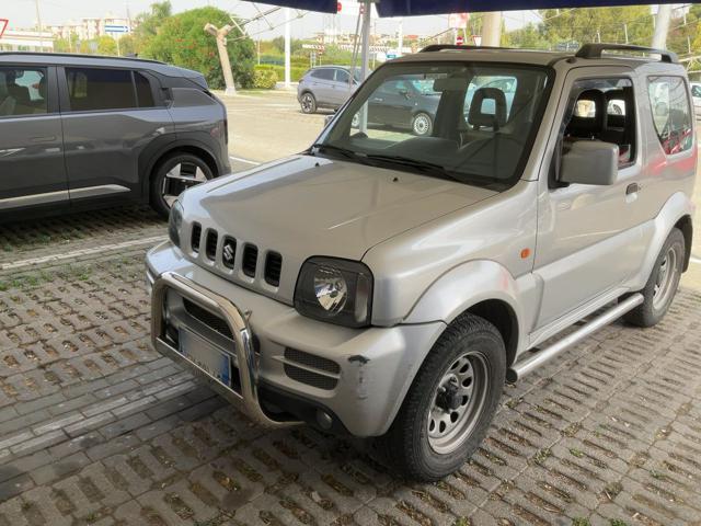 SUZUKI Jimny 1.3i 16V cat 4WD Club
