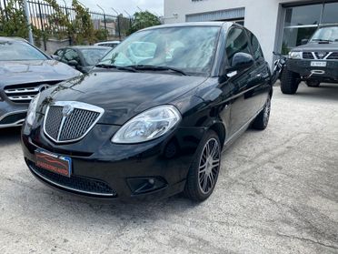 Lancia Ypsilon 1.3 MJT 75 CV Limited Elle