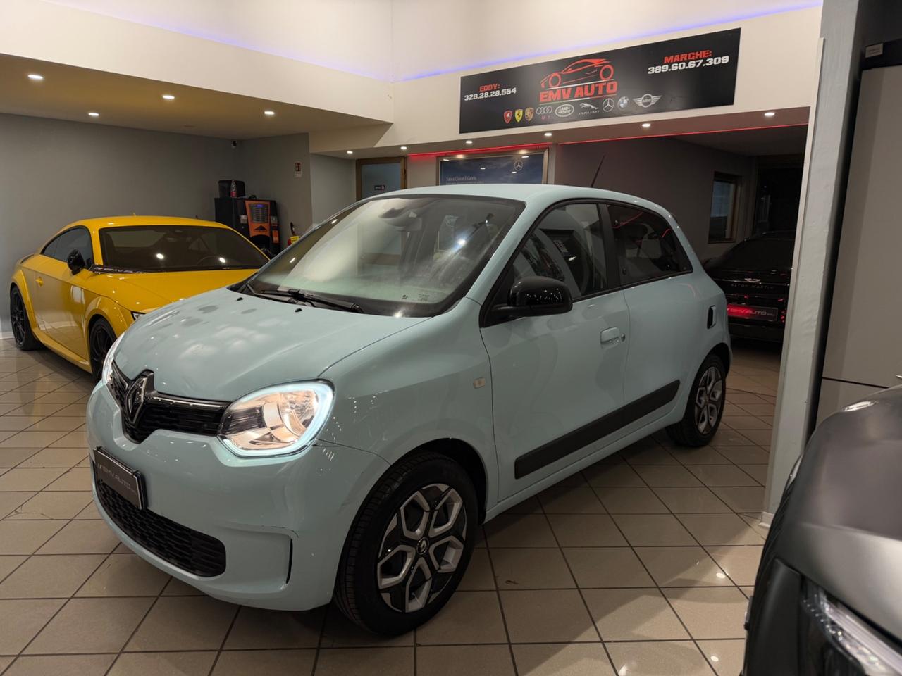 Renault Twingo Zen 65 OK NEOPATENTATI -063-